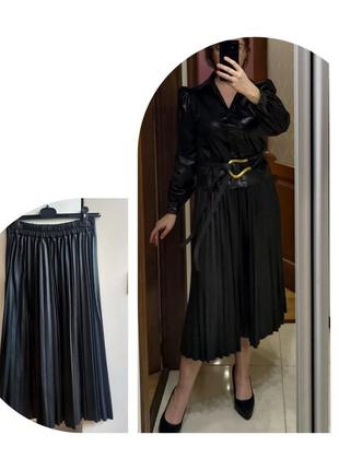 Юбка миди из экокожи плиссе1 фото