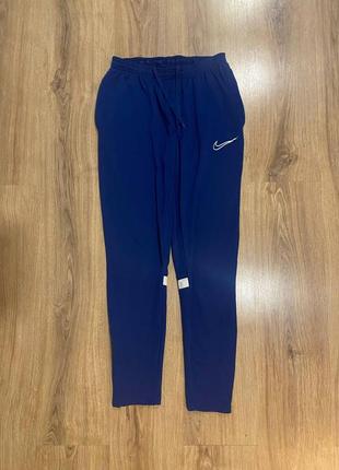 Спортивные штаны nike dri fit