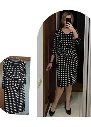 Платье трикотажное в горох меди