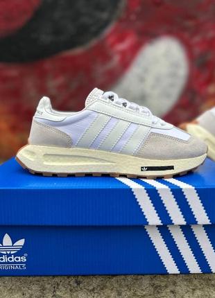 Классные мужские кроссовки adidas retropy e5 white beige белые с бежевым