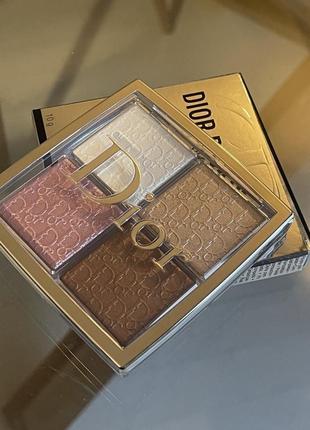 Палетка хайлайтеров dior backstage glow face palette 0011 фото