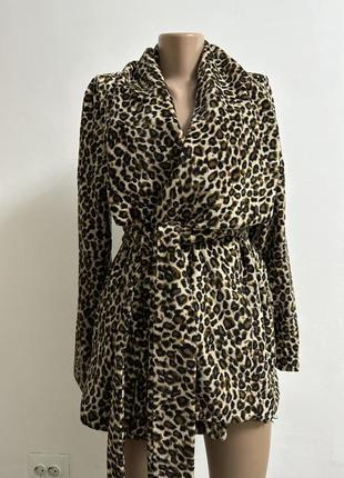 Леопардовое пальто на осень весну под пояс