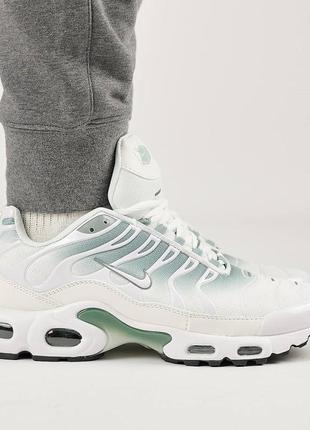 Чоловічі кросівки nike air max plus white olive найк аир макс4 фото