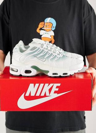 Чоловічі кросівки nike air max plus white olive найк аир макс5 фото