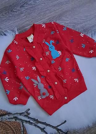 Яскрава кофта на ґудзиках