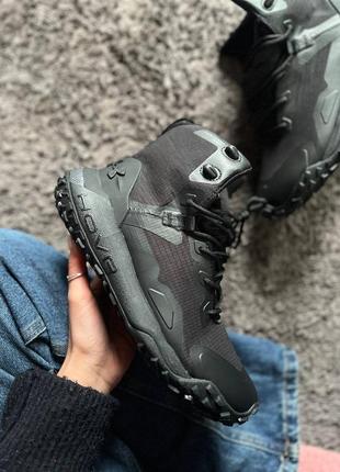 Кроссовки мужские under armour hovr dawn wp boots black (термо)