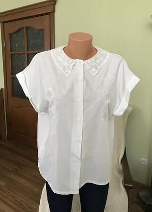Бавовняна блуза з вишивкою