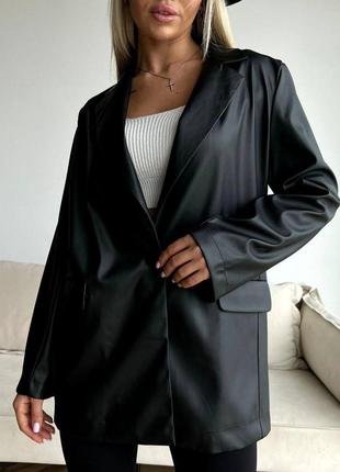 Кожаный пиджак жакет оверсайз классический эко кожа стильный базовый трендовый черный1 фото