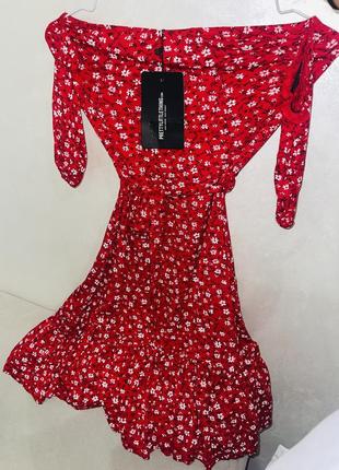 Сукня в квітковий принт prettylittlething6 фото
