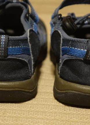 Фирменные комбинированные трекинговые сандалии keen waterproof сша. 37 р.9 фото