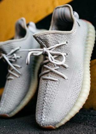 Шикарные легкие летние кроссовки adidas
yeezy boost 350 sesame кросівки7 фото