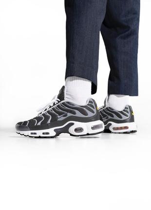 Кроссовки nike air max tn plus grey