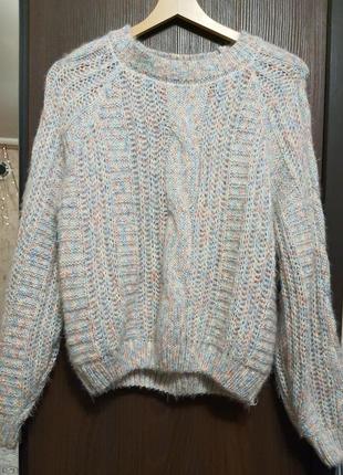 Свитер