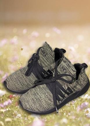 Суперскіскі дихаючі кросівки. arkk copenhagen. розмір 37.