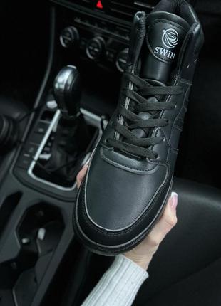Зимові чоловічі високі кроссівки кеди черевики на хутрі ботинки3 фото
