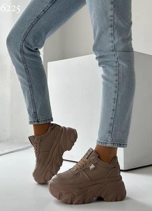 Шкіряні кросівки на масивній підошві у чорному білому та моко кольорі 😍7 фото