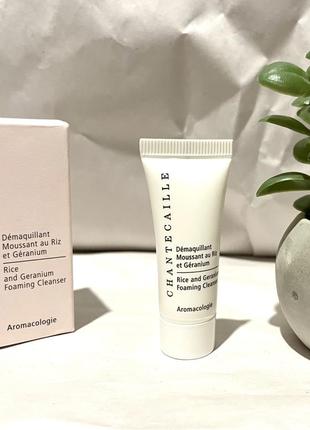 Пінка для вмивання chantecaille rice and geranium foaming cleanser