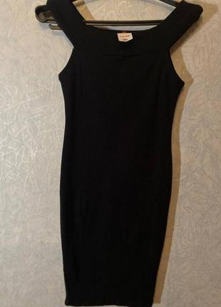 Новое маленькое черное платье - футляр от matahari collection2 фото