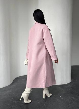 Розовое зимнее длинное пальто с утеплителем6 фото