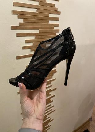 Туфлі для танців heels