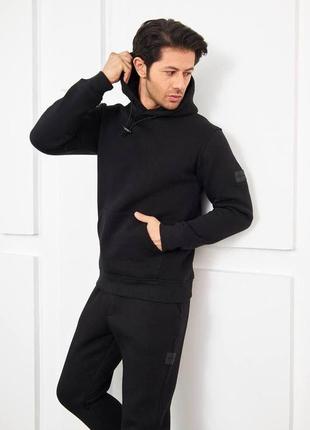 Брендовый костюм calvin Heron klein
