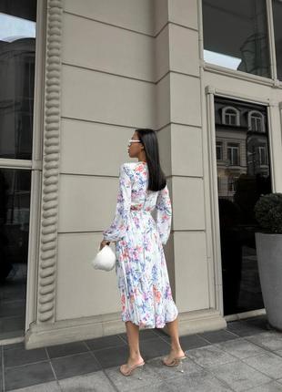 Нежное шифоновое платье миди в цветочный принт3 фото