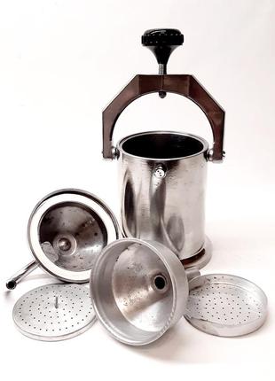 Кофеварка гейзерная времен ссср, металлическая кофеварка 0.25 л