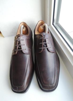 Шкіряні туфлі yarloks р. 40