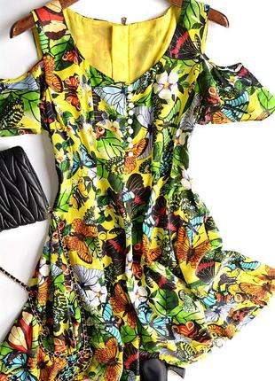 Шикарне яскраве плаття на літо