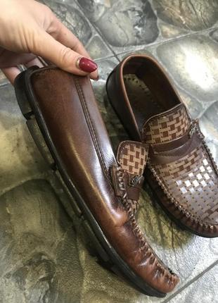Туфлі лофери шкіра відомого дорогого бренду stok