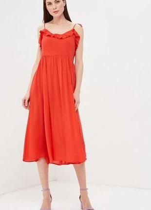 Льняное яркое платье