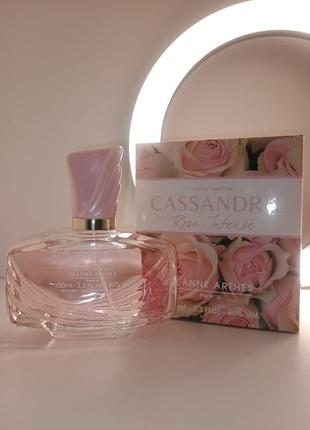 Jeanne arthes cassandra rose intense розпив, затест, відливант