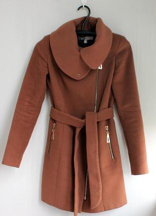 Жіноче пальто коричневе7 фото