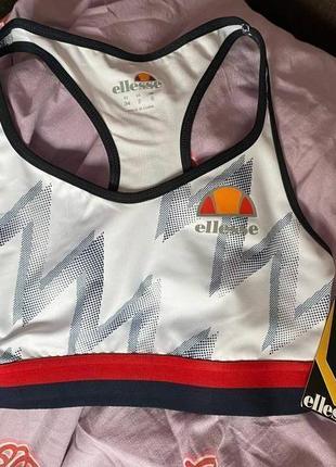 Спортивный топ ellesse xs размер