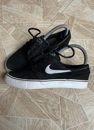 Женские кроссовки nike sb stefan janoski suede black1 фото