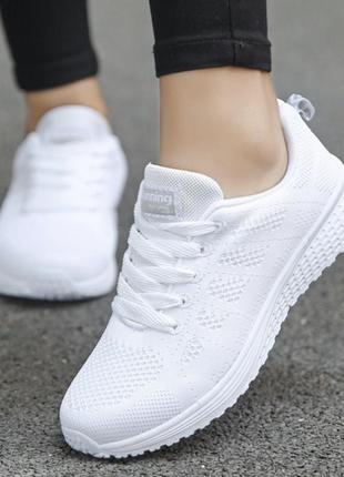 Кросівки білі жіночі повсякденні running 36 білий2 фото