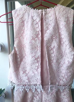 Нежно розовое кружевное платье7 фото