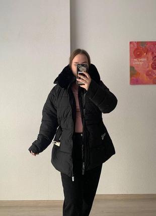 Тепла куртка пуховик пуффер з ремінцем і хутром с ремнем и мехом горнолыжная