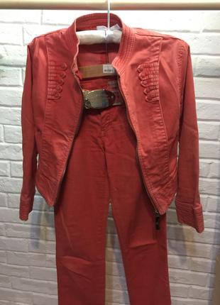 Джинсовий костюм