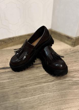 Кожаные ботинки-дерби, от stradivarius 🤎8 фото