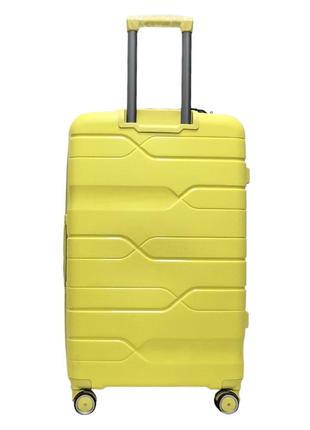 Большой дорожный чемодан полипропилен на 4 калесах milano чемодан l яркий желтый чемодан с расширением3 фото