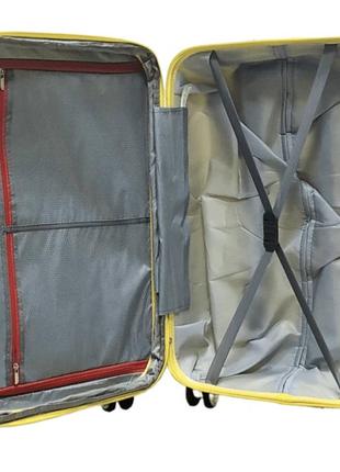Большой дорожный чемодан полипропилен на 4 калесах milano чемодан l яркий желтый чемодан с расширением5 фото