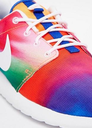 Летные  кроссовки, кросівки 38р nike roshe run rainbow оригинал3 фото