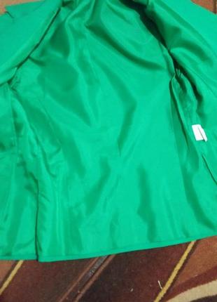 Зелёный пиджак с коротким рукавом8 фото