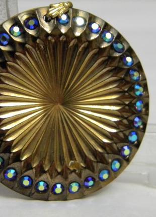 Винтажный кулон ссср пластик №945