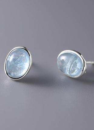 Сережки-гвоздики серебряные аквамарин, сережки с нежно-голубым натуральным камнем, серебро 925 пробы1 фото