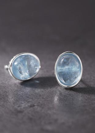 Сережки-гвоздики серебряные аквамарин, сережки с нежно-голубым натуральным камнем, серебро 925 пробы7 фото