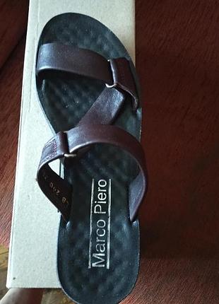 Супер шльопанці