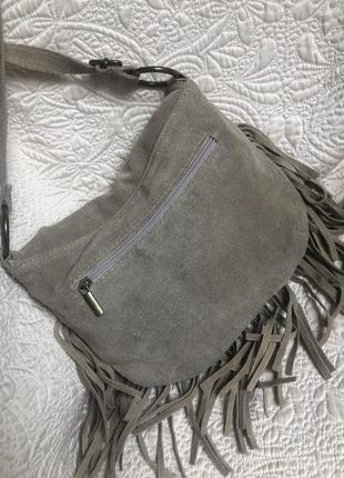 Стильная этно кожаная замшевая сумка, натуральная кожа замша с кистями китицами, италия9 фото