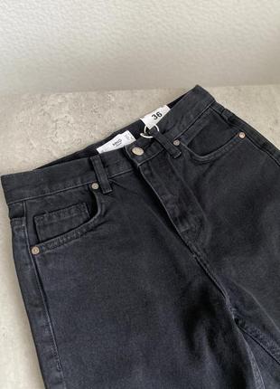 Базовые черные графитовые прямые джинсы mango mng / базовое черное графитовое прямое джинс2 фото